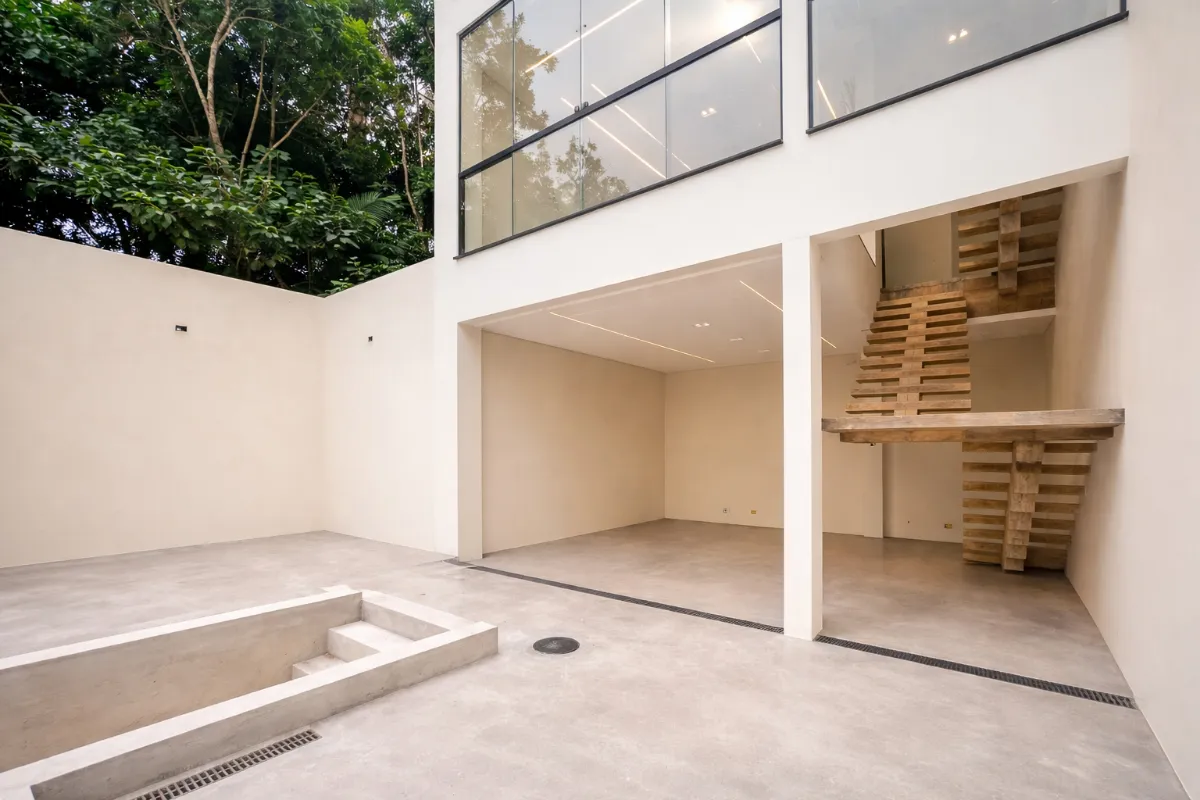 Imagem Sobrado para venda em Pastoril com 3 quartos, sendo 3 suítes, 230m2