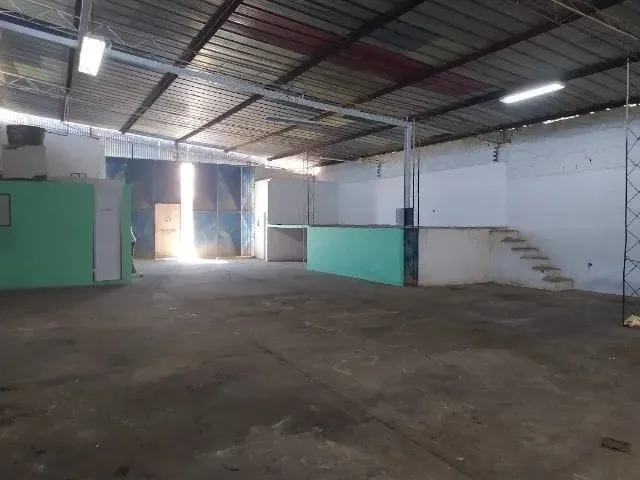 Imagem Comercial para Locação 300M², Jardim Continental, Taubaté - SP