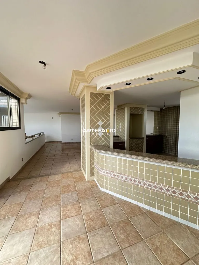 Imagem Cobertura Duplex no Centro, em Franca, com 412m2 e 3 suítes