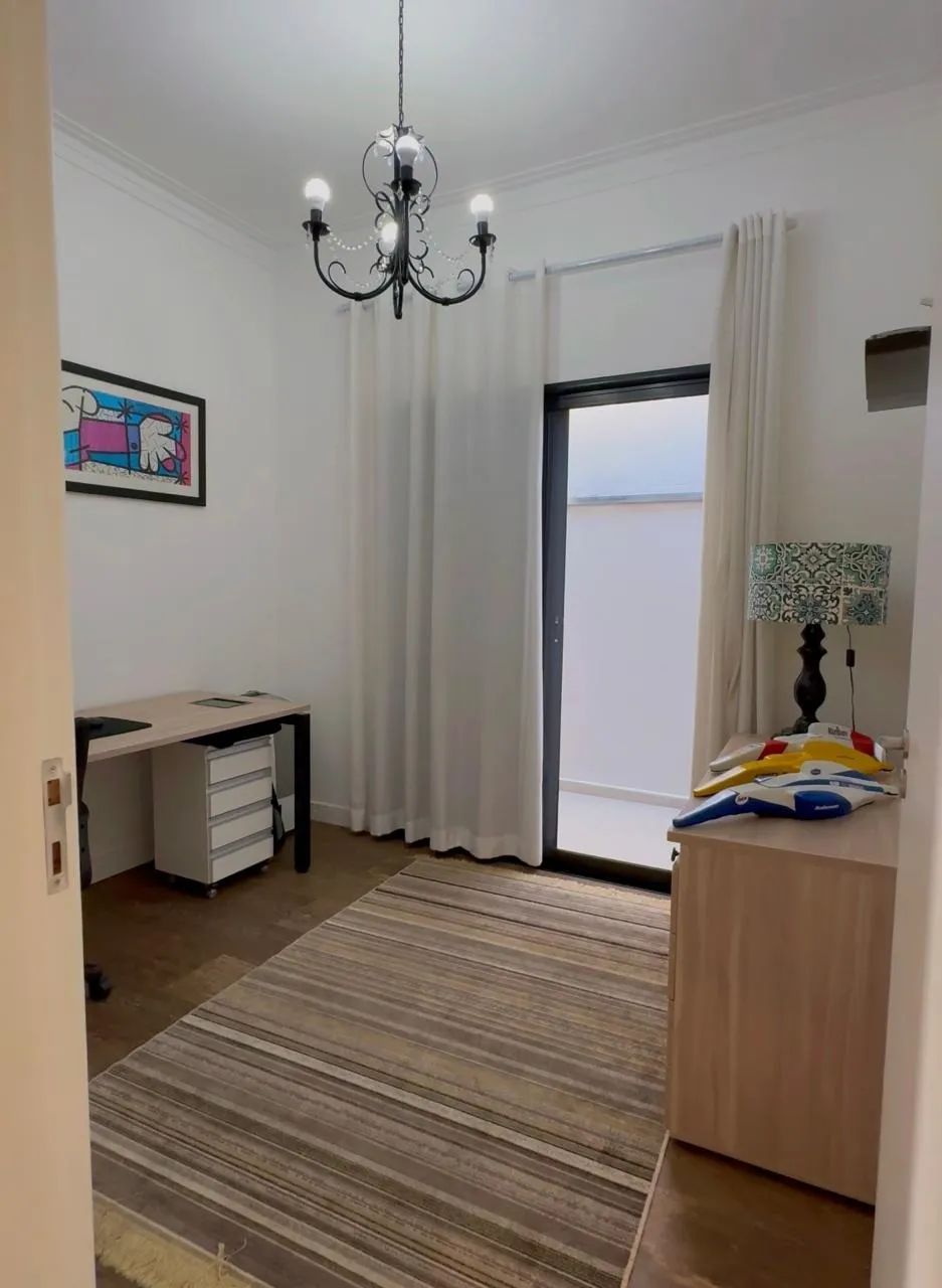 Imagem Casa Terrea c/ Moveis Planejados Localizado no Condomínio Sunlake Residencial Sorocaba!