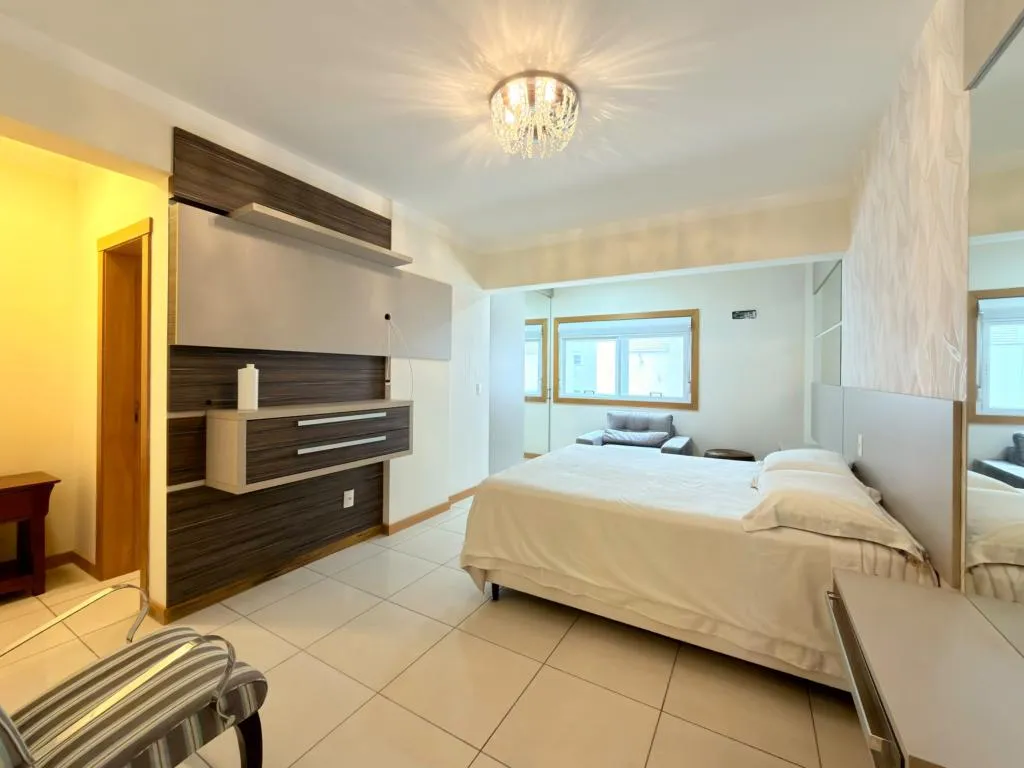 Imagem Apartamento 3 Dormitórios - Bairro Centro