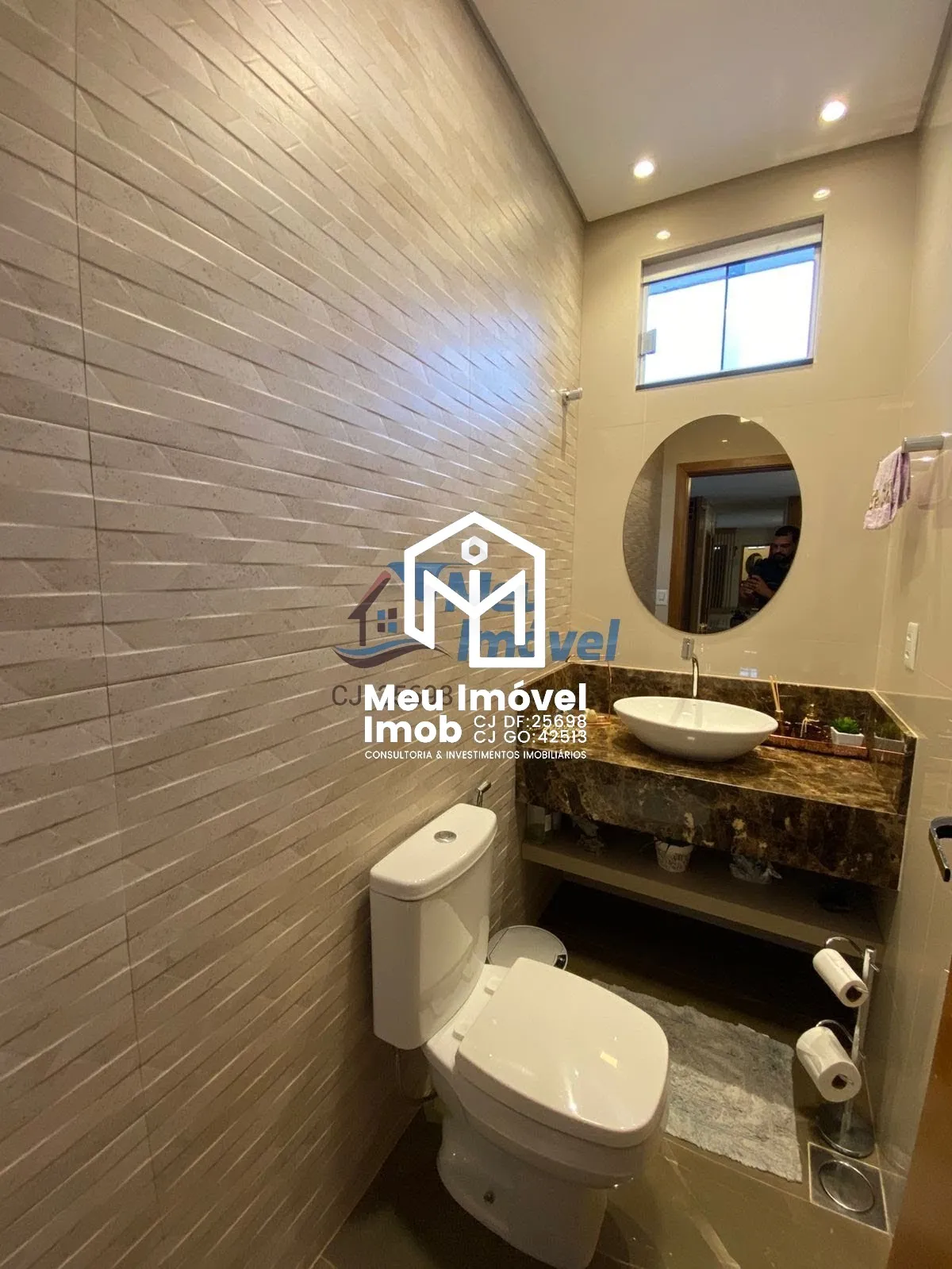 Imagem Casa 3 Quartos 2 Suítes 4 Vagas 800m² Gama/DF