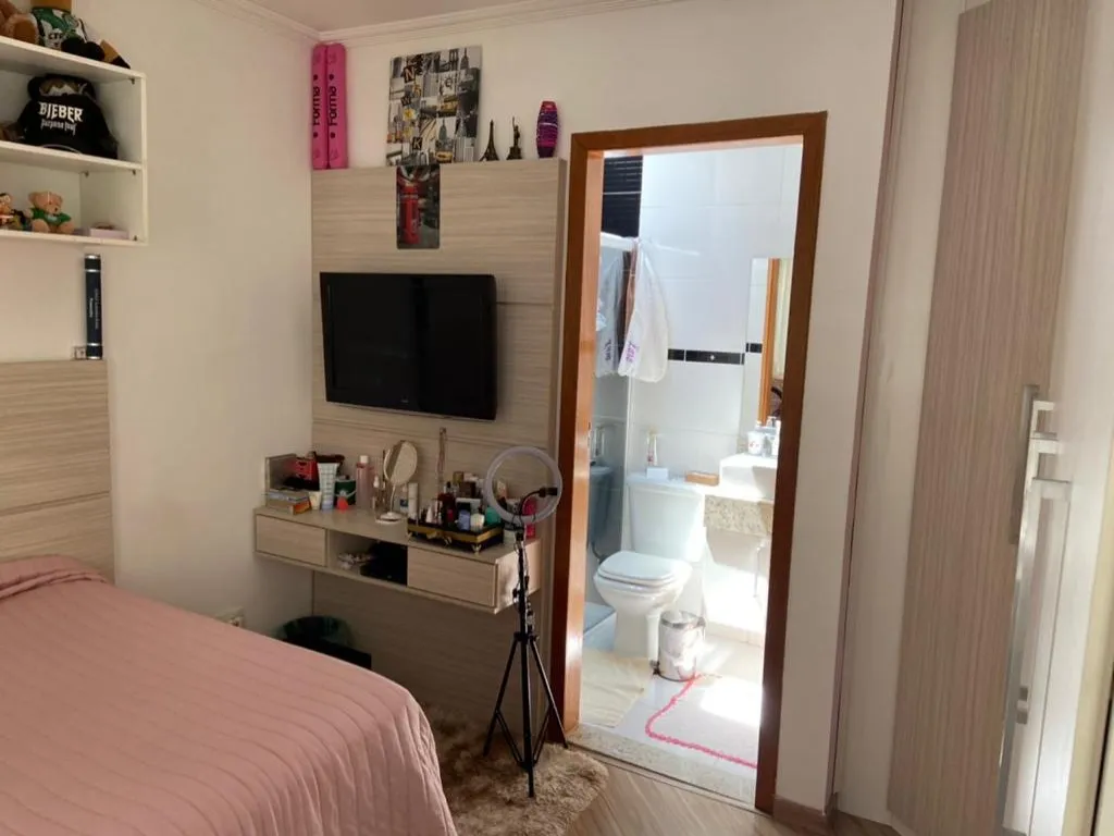 Imagem Sobrado de luxo com 4 quartos, 2 suítes e 4 vagas na Vila Alpina - Santo André-SP: Oportunidade única!
