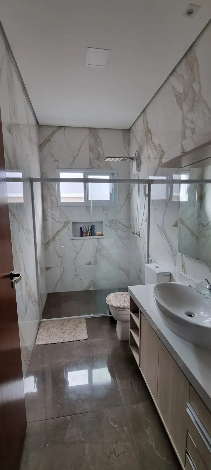 Imagem LINDA CASA NO CONDOMÍNIO PORTAL VILLE FLAMBOYANT 217M²!!!