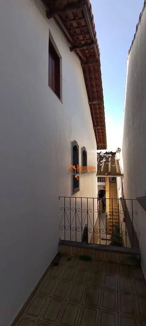 Imagem Sobrado com 3 dormitórios à venda, 170 m² por R$ 950.000,00 - Jardim Pinhal - Guarulhos/SP