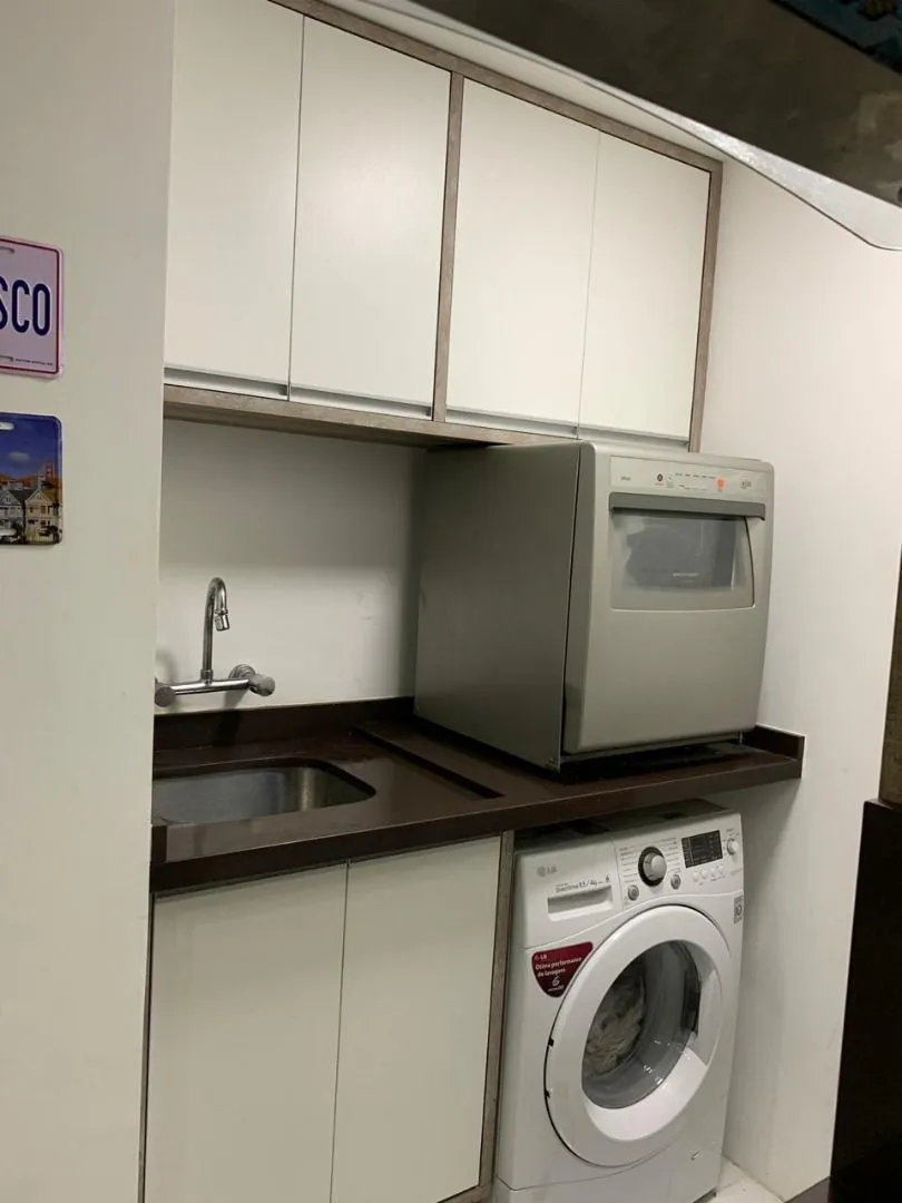 Imagem Loft para Venda - 38.22m², 1 dormitório, 1 vaga - Praia de Belas