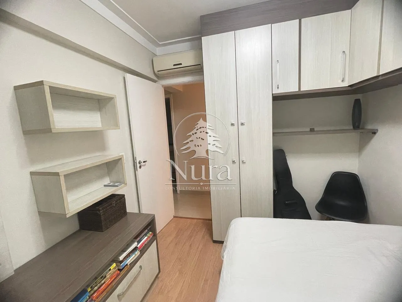 Imagem Apartamento de 3 quartos, 92m² no bairro Encruzilhada, em Santos