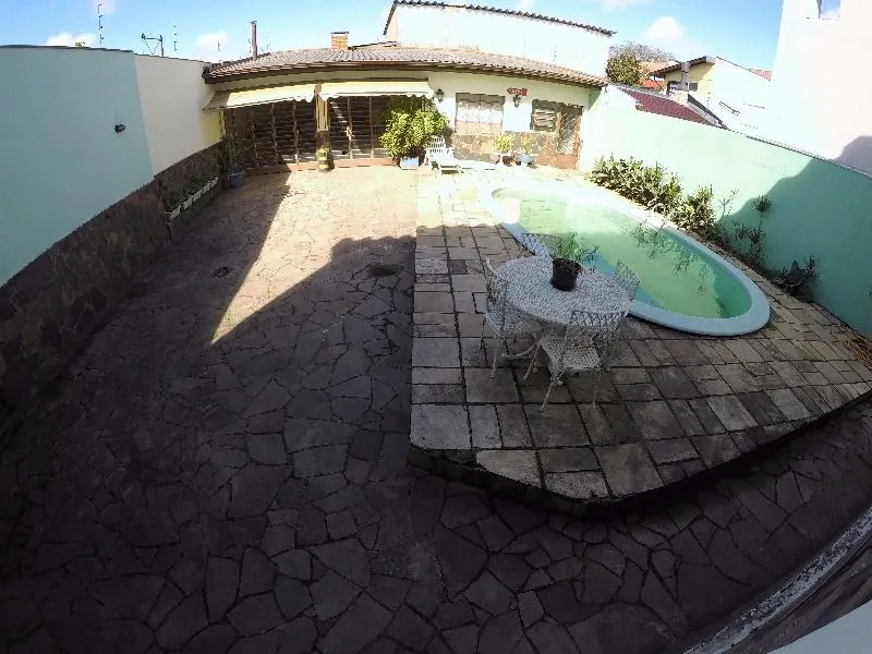 Imagem Casa para Venda - 95m², 4 dormitórios, sendo 2 suites, 4 vagas - Ipanema