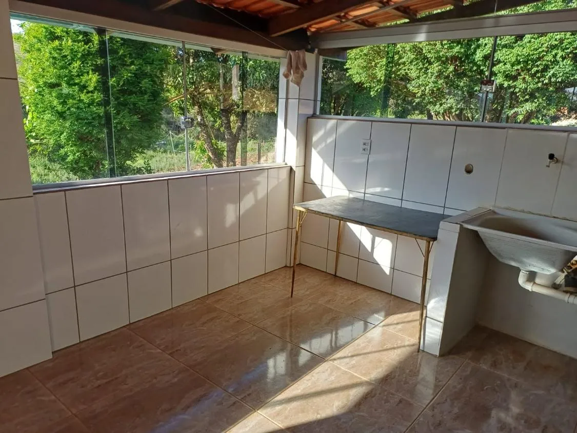 Imagem Vendo uma ótima chácara em Piedade dos gerais , medindo 5.740 m² de extensão.