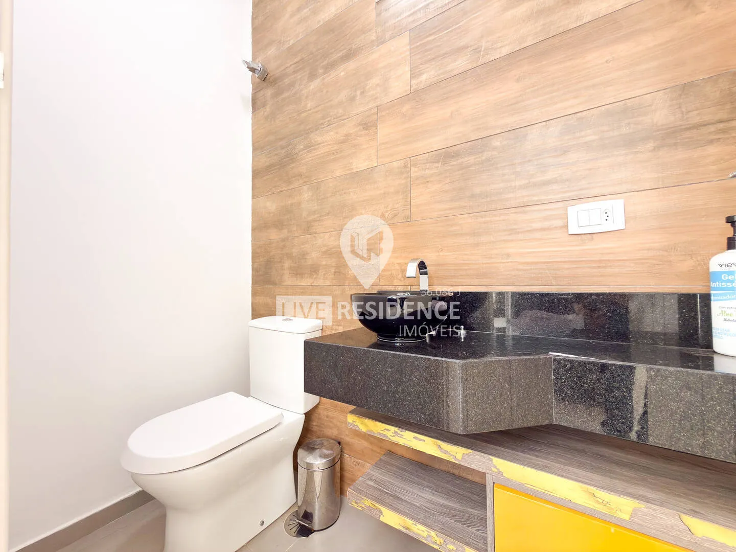 Imagem Casa de Luxo no Condomínio Sete Lagos em Itatiba com 4 Quartos e Lazer