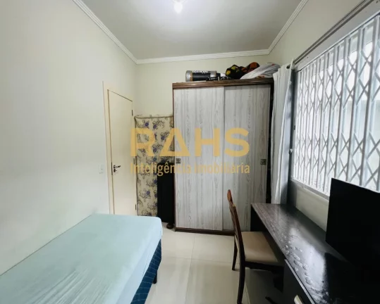 Imagem Excelente Sobrado Geminado com 1 suíte mais 2 quartos no Bairro Boa Vista em Joinville/SC. O imóve...