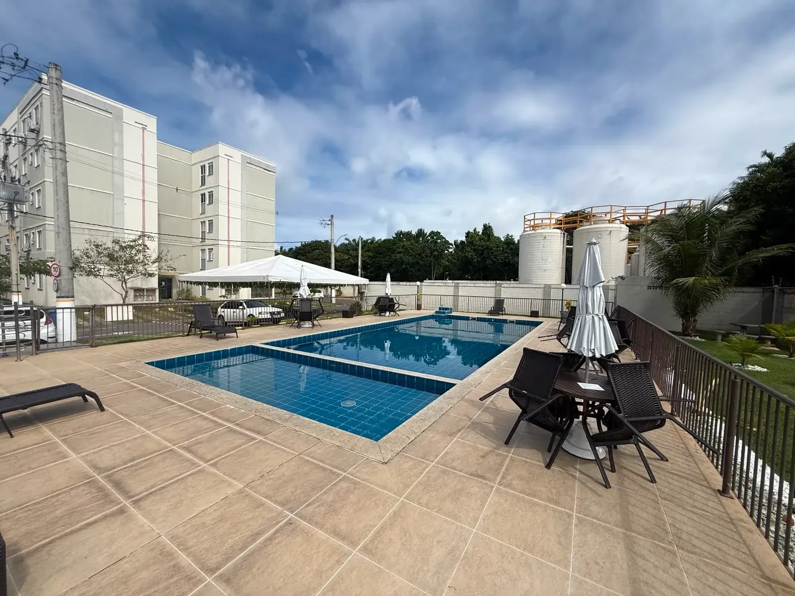 Imagem Apartamento com 2 Quartos à Venda, 40 m² em Nova Abrantes (Abrantes) - Camaçari