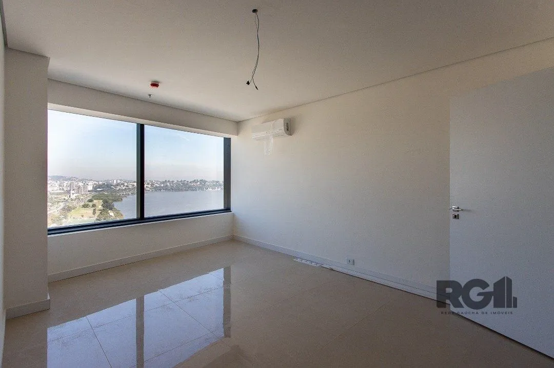 Imagem Sala comercial no Shopping Pontal | 28,69m2 Privativos | 20º andar
