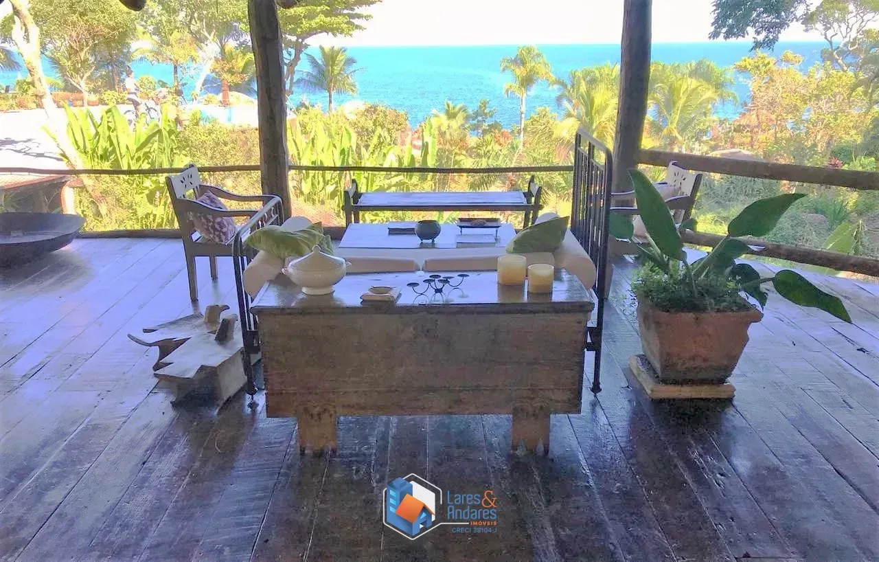 Imagem Casa Alto Padrão de frente para o Mar em Ilhabela, SP -