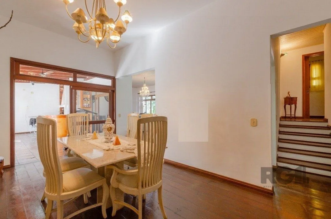 Imagem Casa de Condomínio em Cavalhada