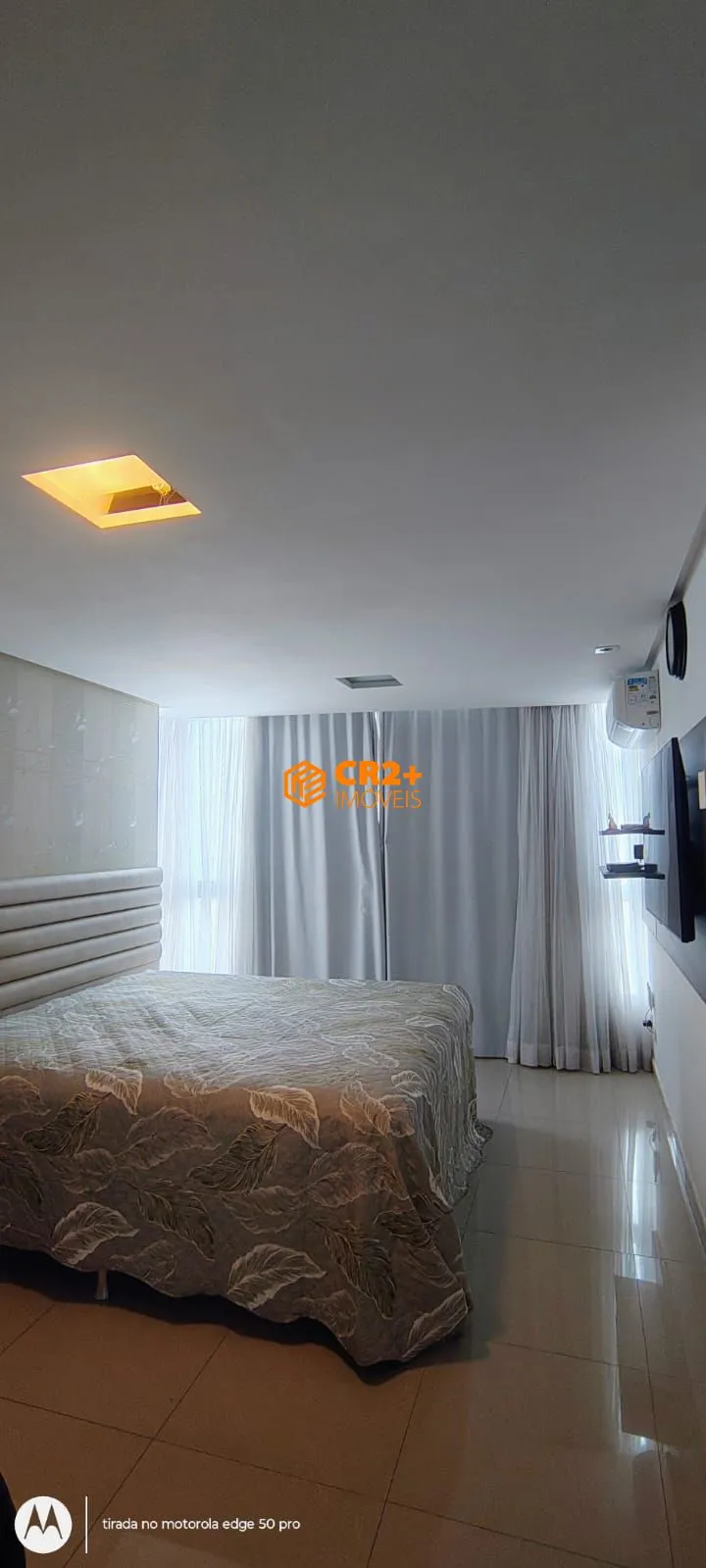 Imagem Vendo apartamento 03 quartos 01 suíte 144m2 02 vagas de garagem em Boa Viagem