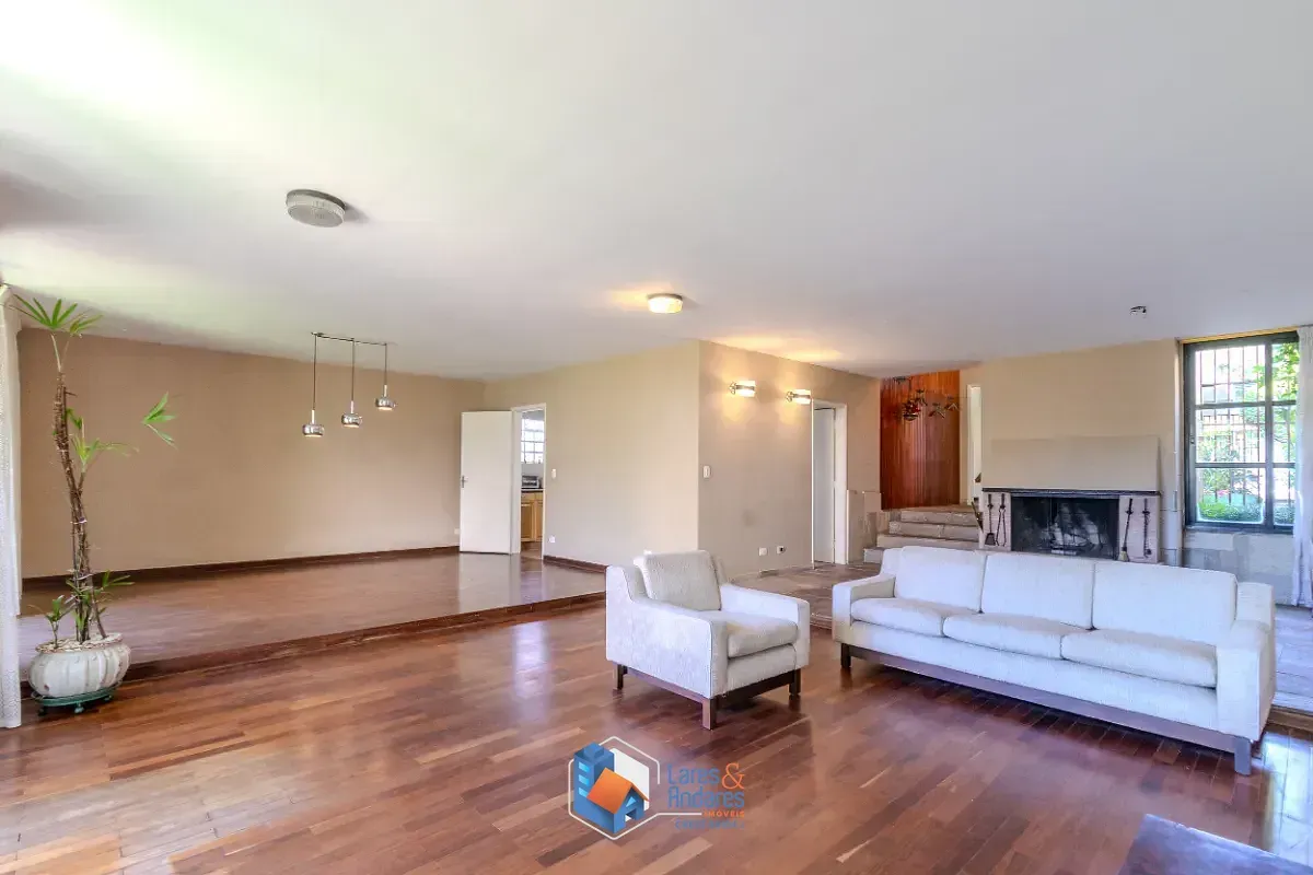 Imagem Casa para venda em Brooklin Paulista com 4 quartos, sendo 2 suítes, 300m²
