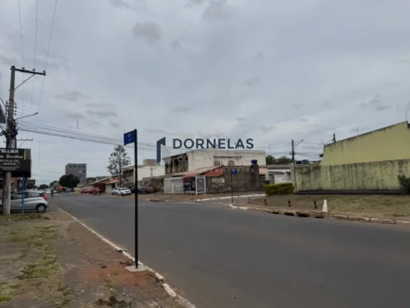 Imagem ABAIXOU O VALOR, OPORTUNIDADE! SOBRADO DE ESQUINA RENDE R$ 7.500,00 MENSAIS, OPORTUNIDADE TAMBÉM PARA INVESTIDORES QSF 15 TAGUATINGA