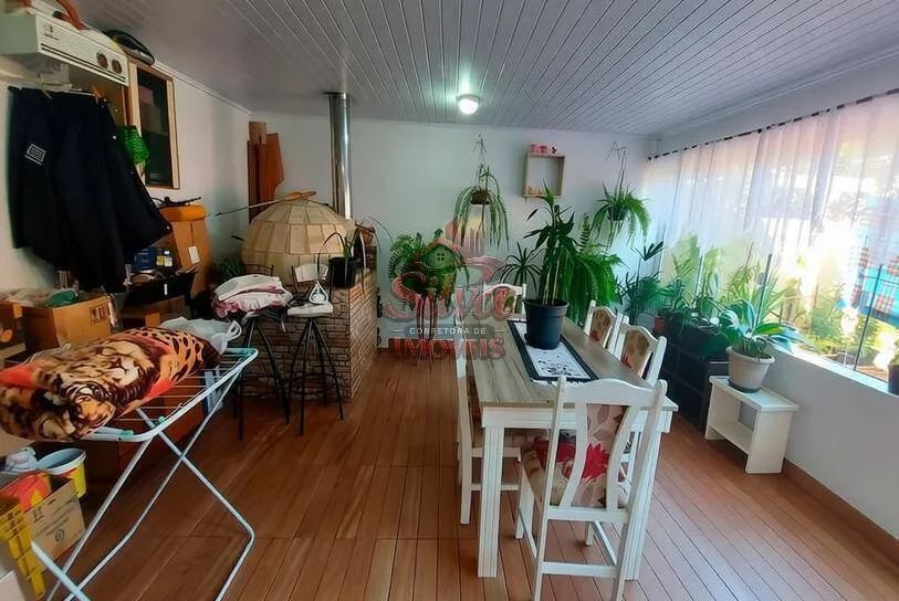 Imagem C471 | Casa com piscina à venda a 450m do mar no Mariluz