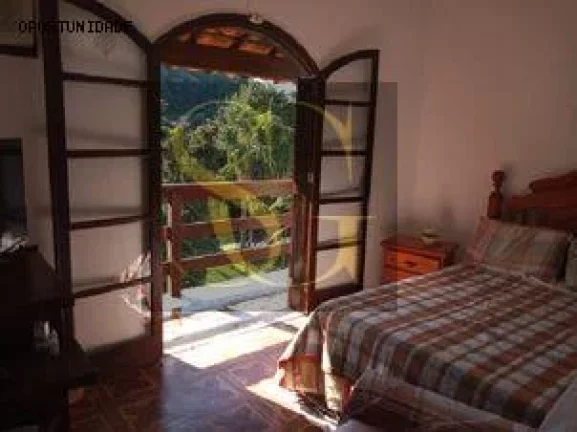 Imagem Casa para Venda em Teresópolis, Granja Guarani, 3 dormitórios, 1 suíte, 3 banheiros, 2 vagas