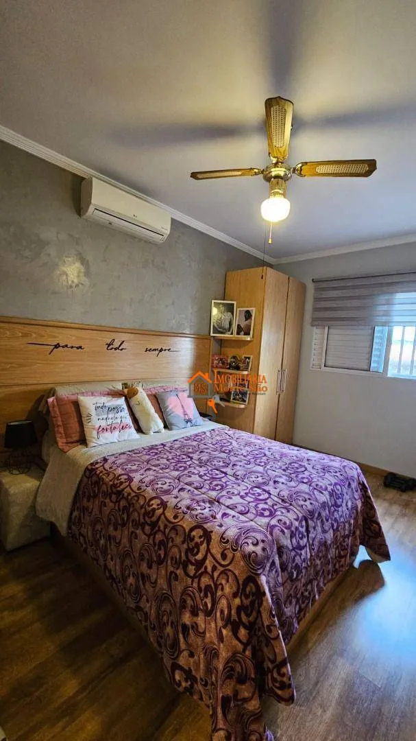Imagem Sobrado Moderno com 2 Suítes, Planejados, Ar Inverter e Área Gourmet - Excelente Localização