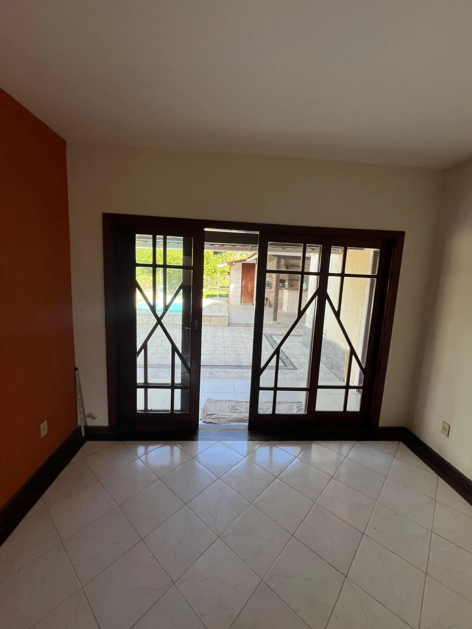 Imagem Casa de Condomínio com 4 Quartos à Venda, 400 m² em Itaipu - Niterói