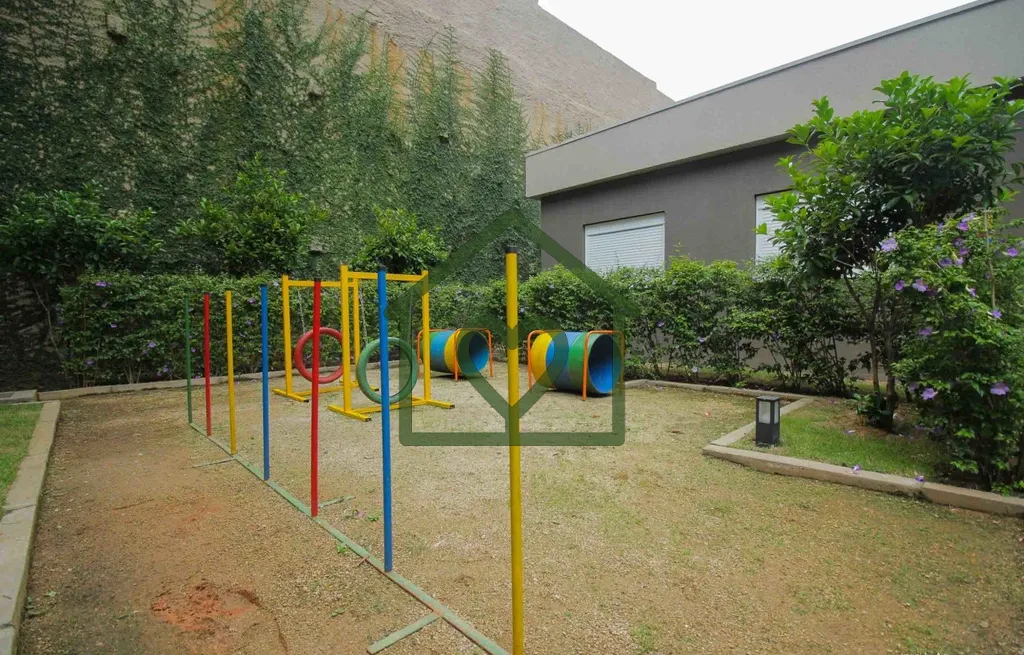 Imagem Descubra o seu novo lar no coração de Jardim Carvalho, Porto Alegre! Este apartamento incrível of...
