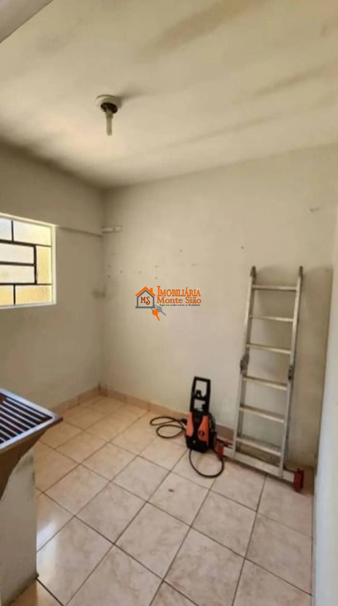 Imagem Casa com 3 dormitórios à venda, 200 m² por R$ 636.000,00 - Itapegica - Guarulhos/SP
