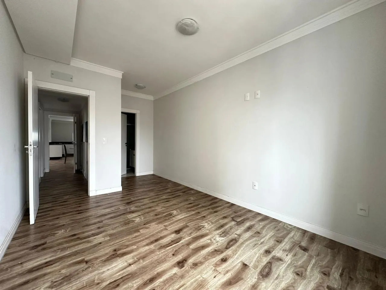 Imagem Apartamento à venda com 169m2 por R$ 2.300.000,00