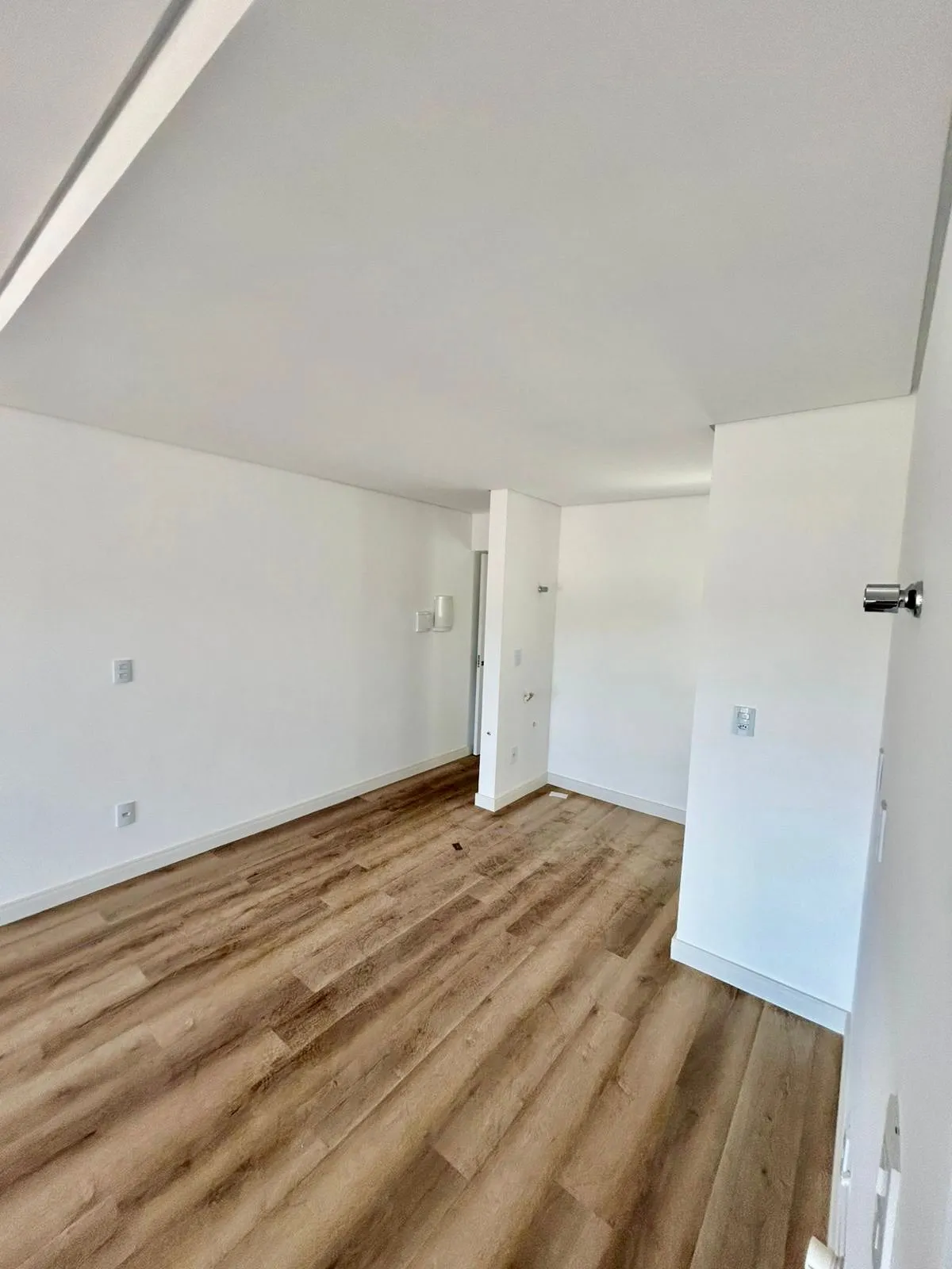 Imagem APARTAMENTO DE ALTO PADRÃO EM CANELA !