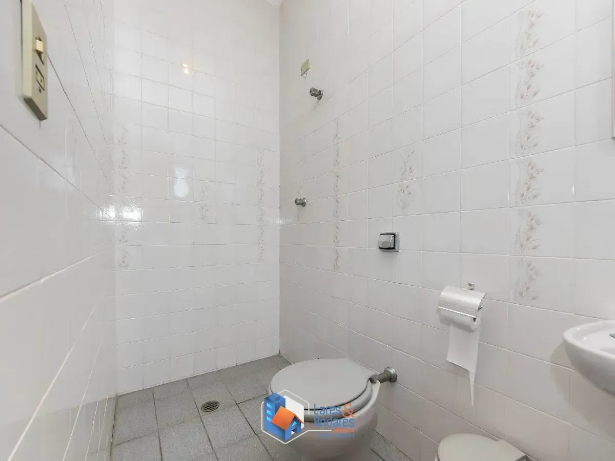 Imagem Casa de vila para venda em Parque dos Príncipes com 4 quartos, sendo 2 suítes, 352m²