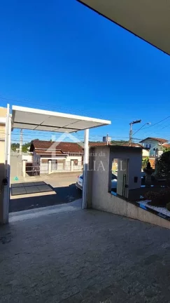 Imagem Casa Plana Averbada no Iririú com Piscina