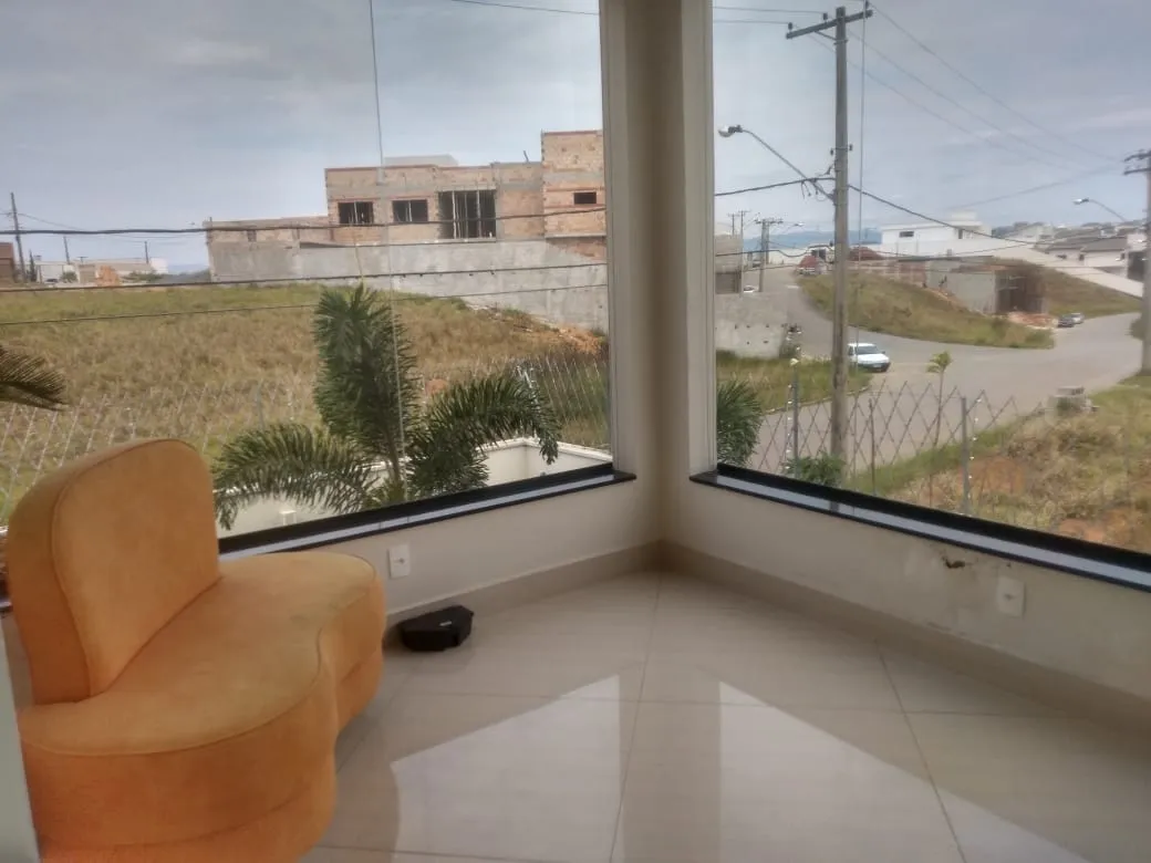 Imagem Casa à venda 3 Quartos, 3 Suites, 3 Vagas, 892.1M², Village Mantiqueira, Guaratinguetá - SP