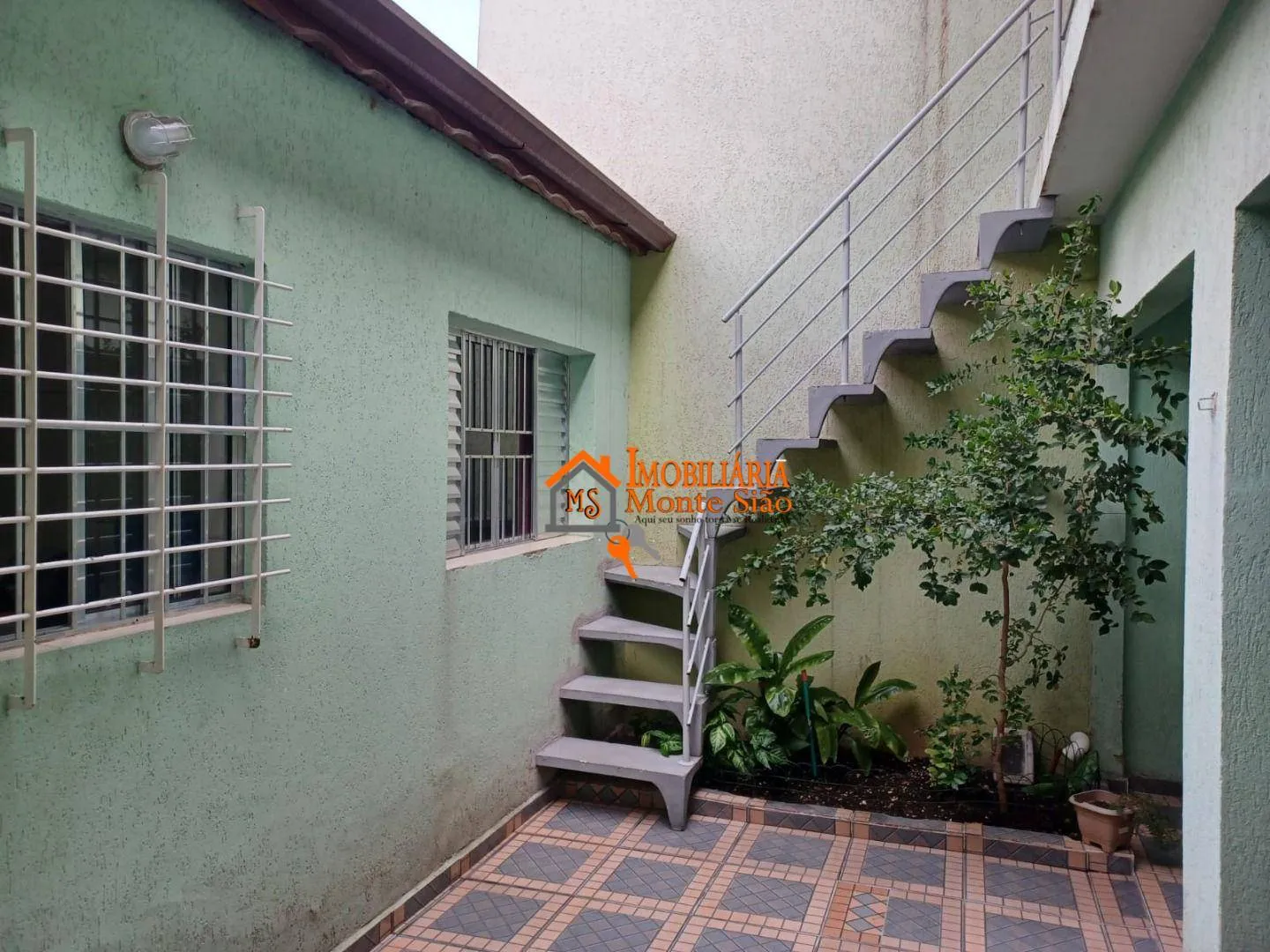 Imagem Sobrado com 3 dormitórios à venda, 135 m² por R$ 750.000 - Jardim Santa Clara - Guarulhos/SP