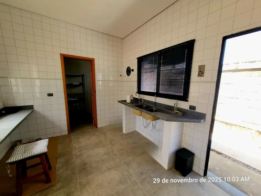 Imagem Casa recém construída em Itu, contendo 03 suítes.