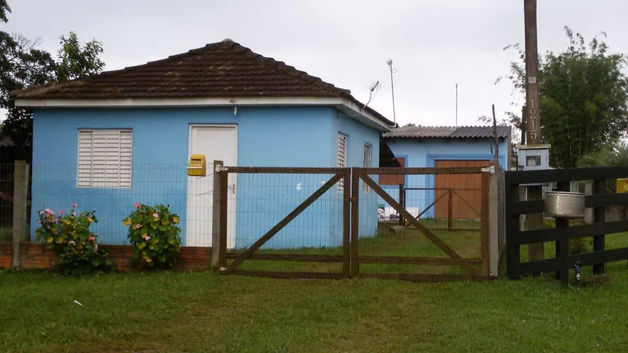 Imagem Casa para Venda em Capão do Leão, Hidráulica, 1 dormitório, 1 banheiro, 1 vaga