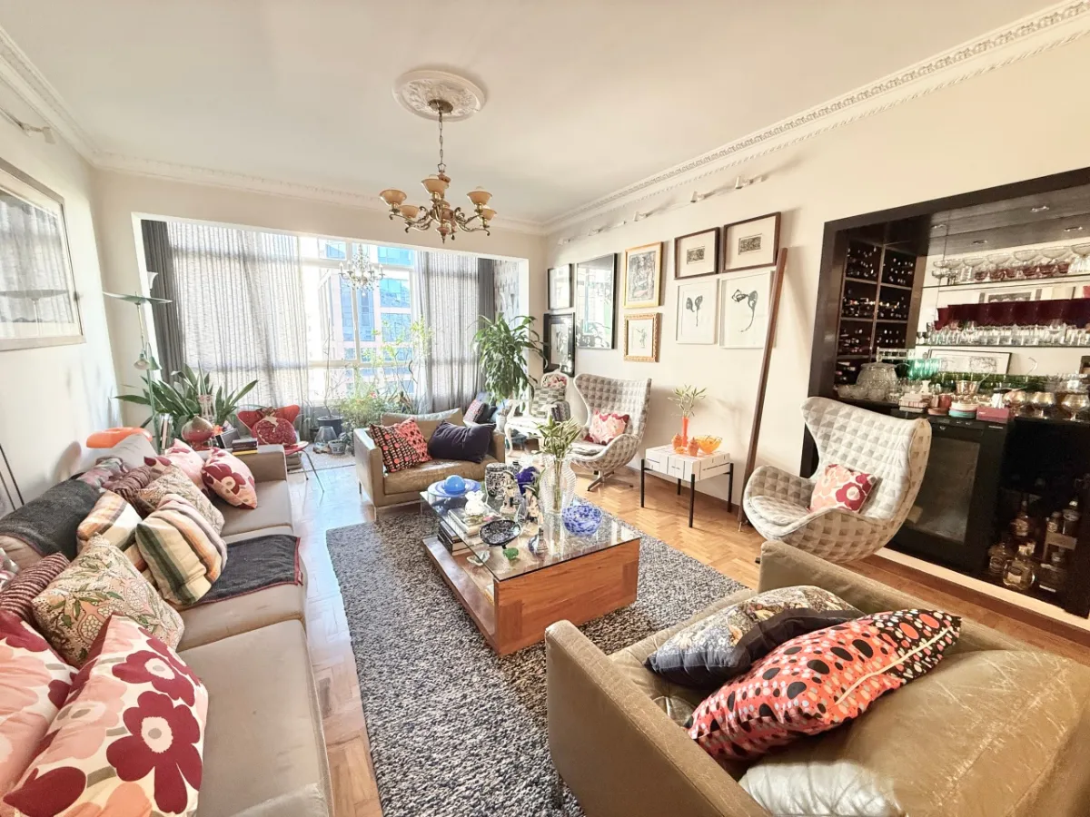 Imagem Apartamento para venda em Bela Vista com 3 quartos, sendo 1 suíte, 210m2