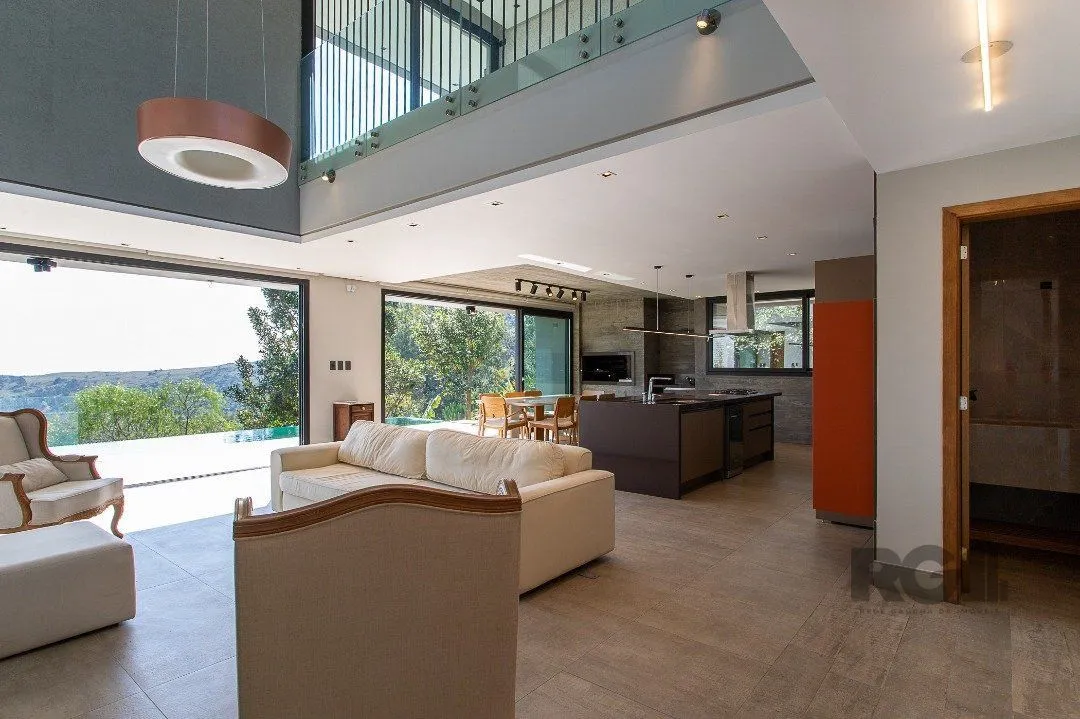 Imagem Casa de Condomínio em Teresópolis
