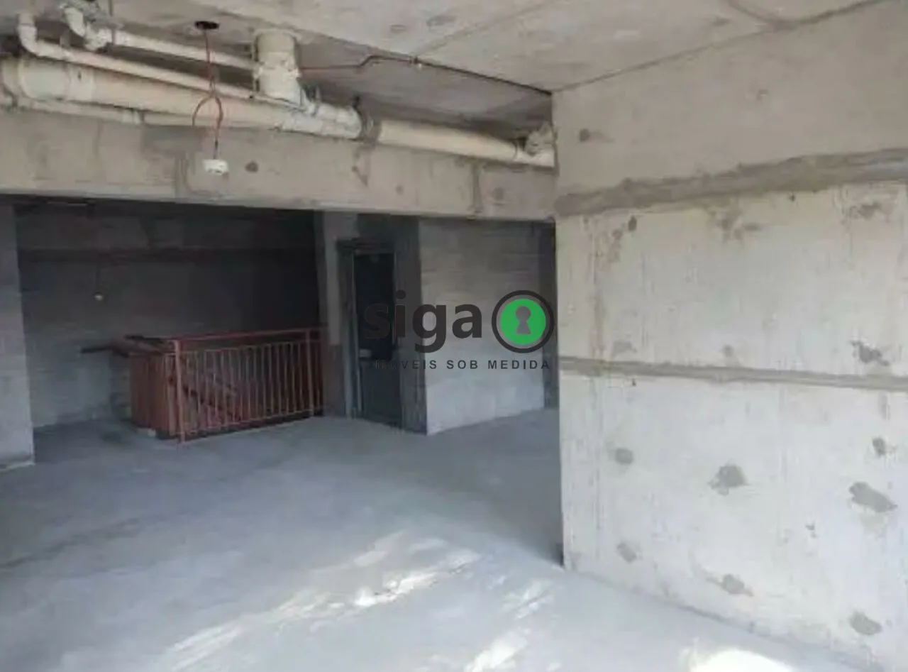 Imagem Loja (fachada ativa) para Locação no contrapiso em Pinheiros com 185m²