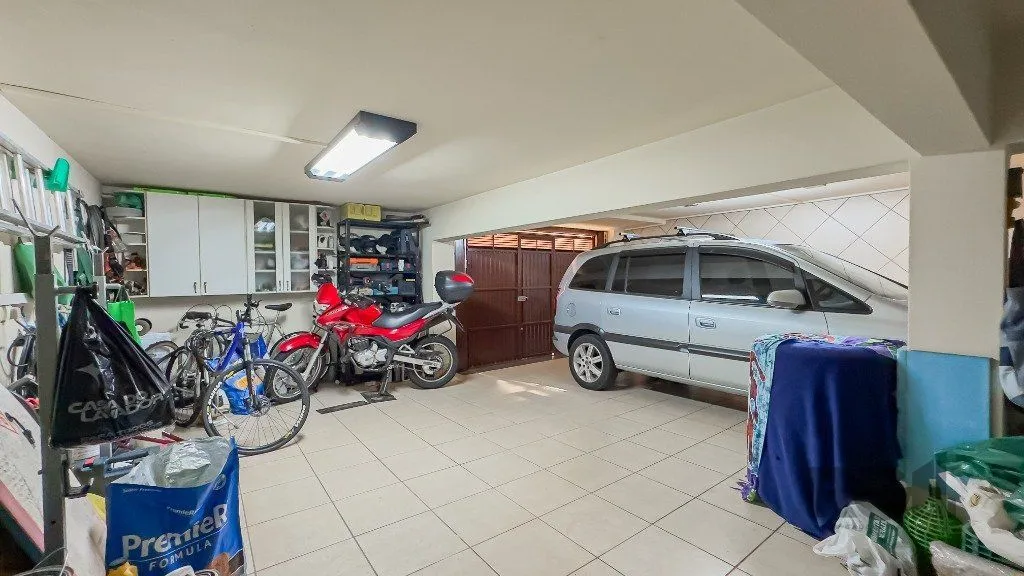 Imagem Casa com 3 Quartos e 2 vagas à venda, 344 m² por R$ 2.800.000,00