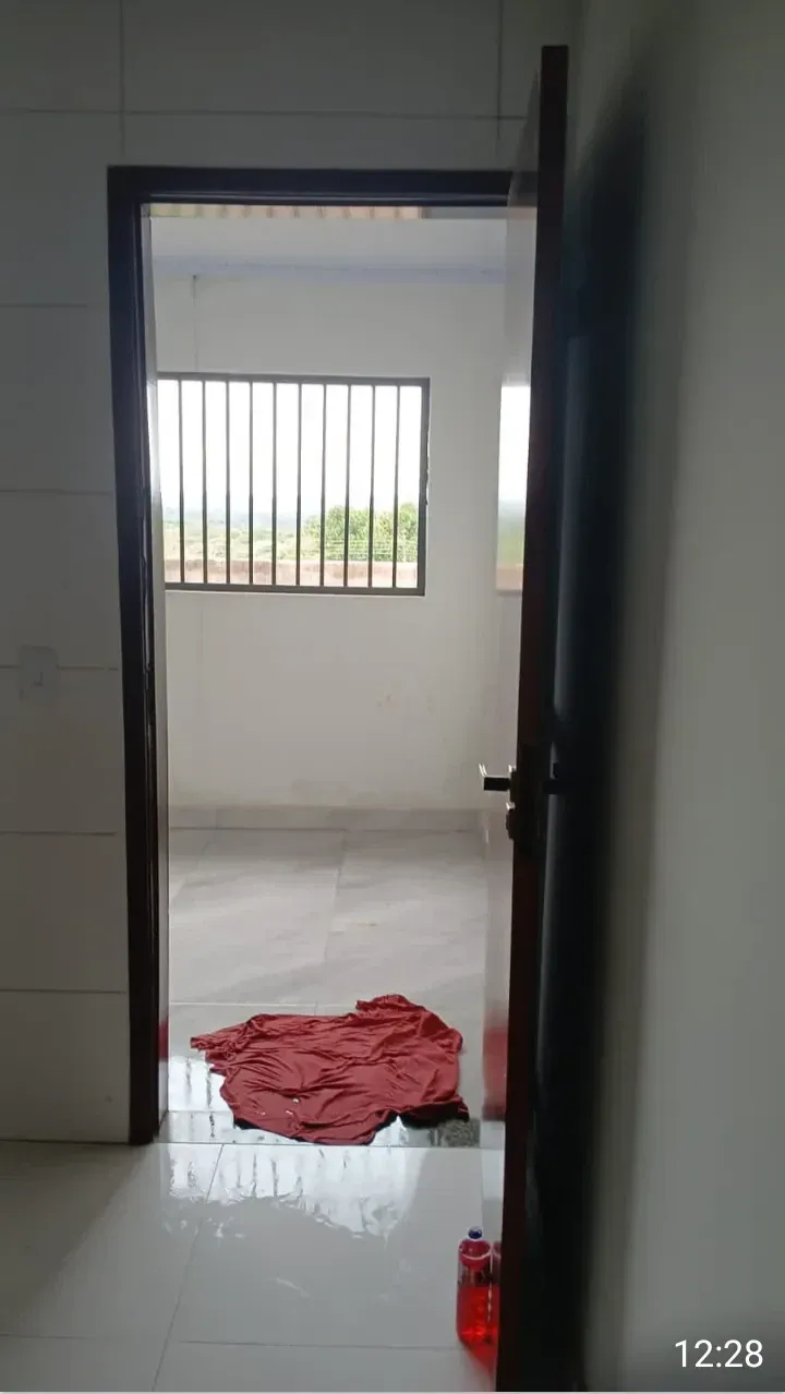 Imagem Casa com 2 Quartos à Venda, 80 m² em Vila Isabel - Valparaíso de Goiás