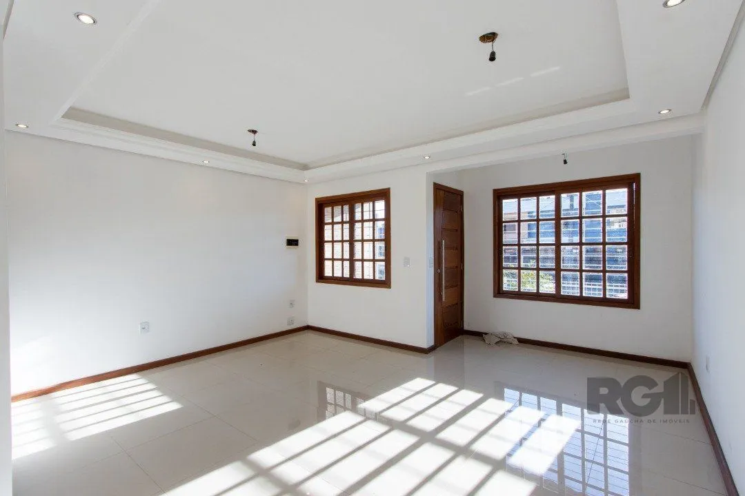 Imagem Casa para Venda - 120m², 3 dormitórios, sendo 1 suites, 1 vaga - Guarujá