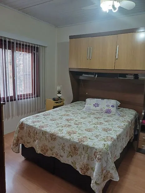 Imagem casa 3 dormitórios+ casa nos fundos de 1 dormitório