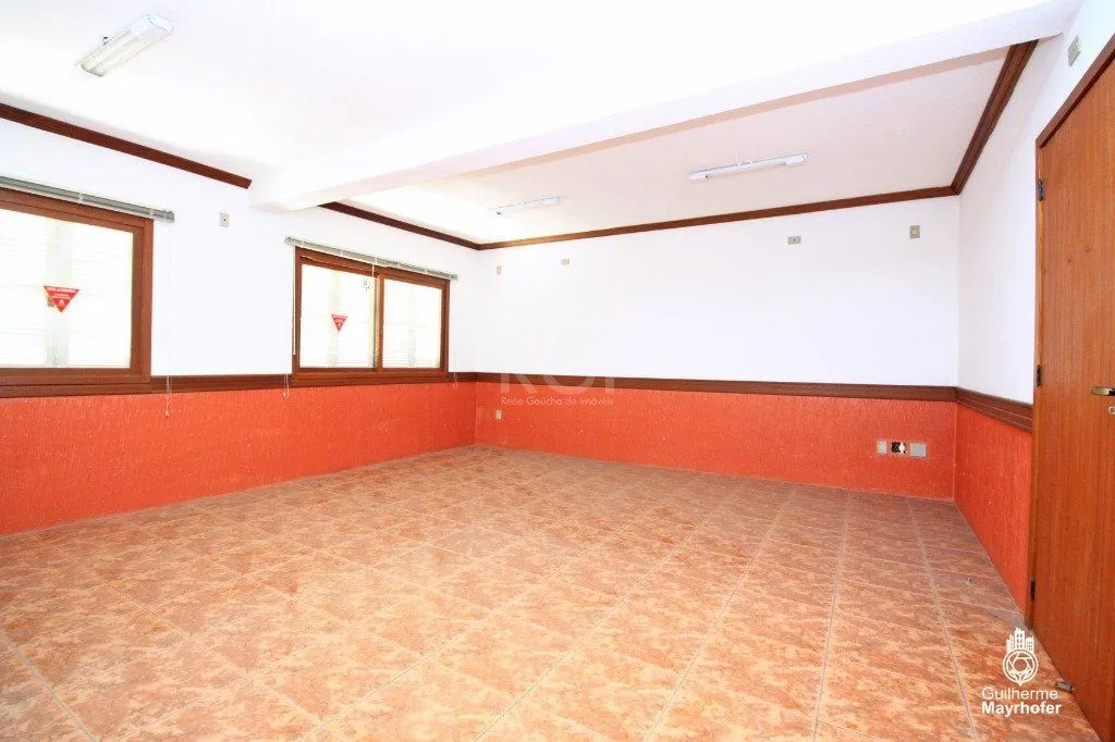 Imagem Casa para Venda - 258m², 3 dormitórios, sendo 1 suites, 3 vagas - Rio Branco