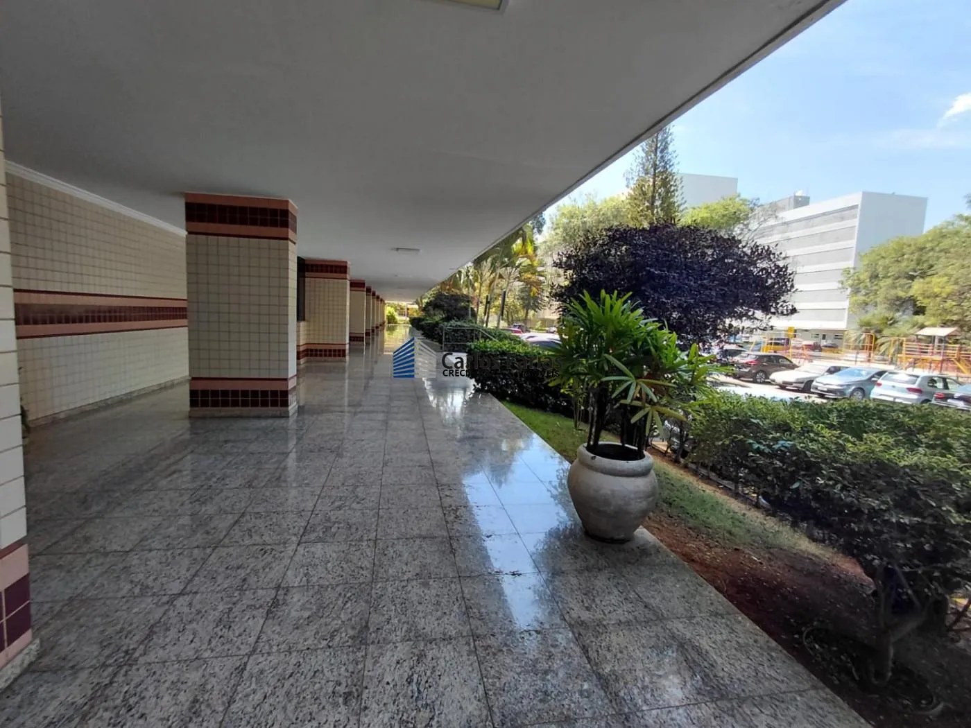 Apartamento para Venda em Brasília, ASA SUL, 3 dormitórios, 1 suíte, 3 banheiros