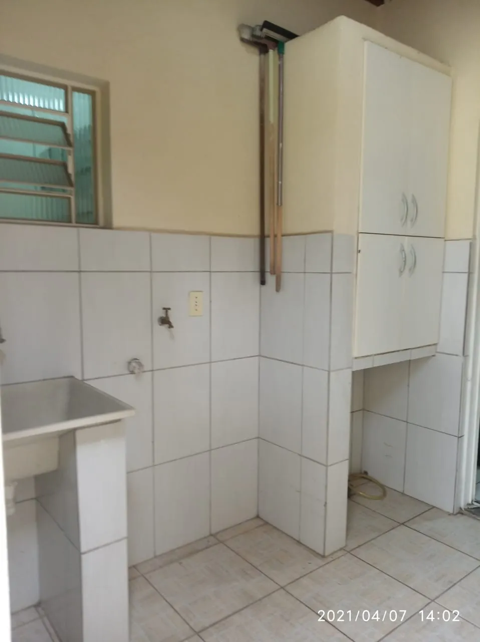 Imagem Casa à venda 2 Quartos, 1 Suite, 2 Vagas, 103M², Parque São Domingos, Pindamonhangaba - SP
