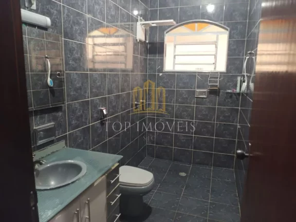 Imagem Uma casa dos sonhos em São José dos Campos! Descubra esta belíssima casa de 4 dormitórios, localizada na região que mais valoriza em São José dos Campos – o Jardim Sul, a menos de 5 minutos do Shopping Oriente.