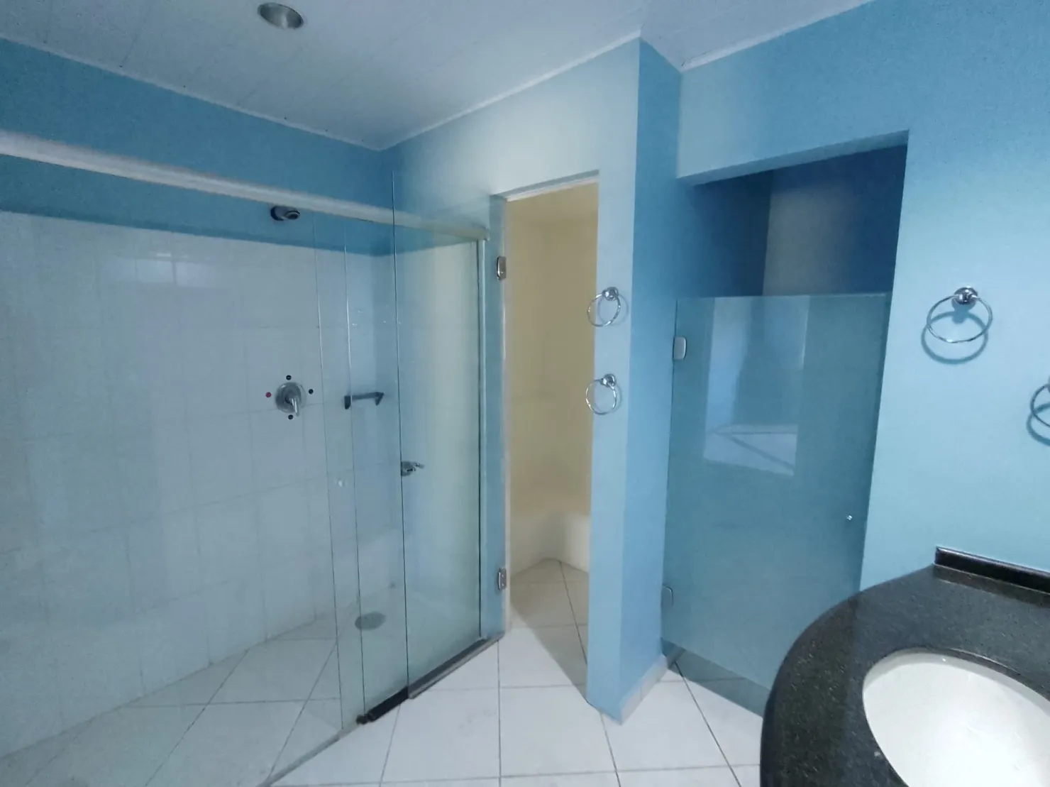 Imagem Comercial à venda 26 Quartos, 20 Suites, 33 Vagas, 23480M², Residencial e Comercial Cidade Morumbi, Pindamonhangaba - SP