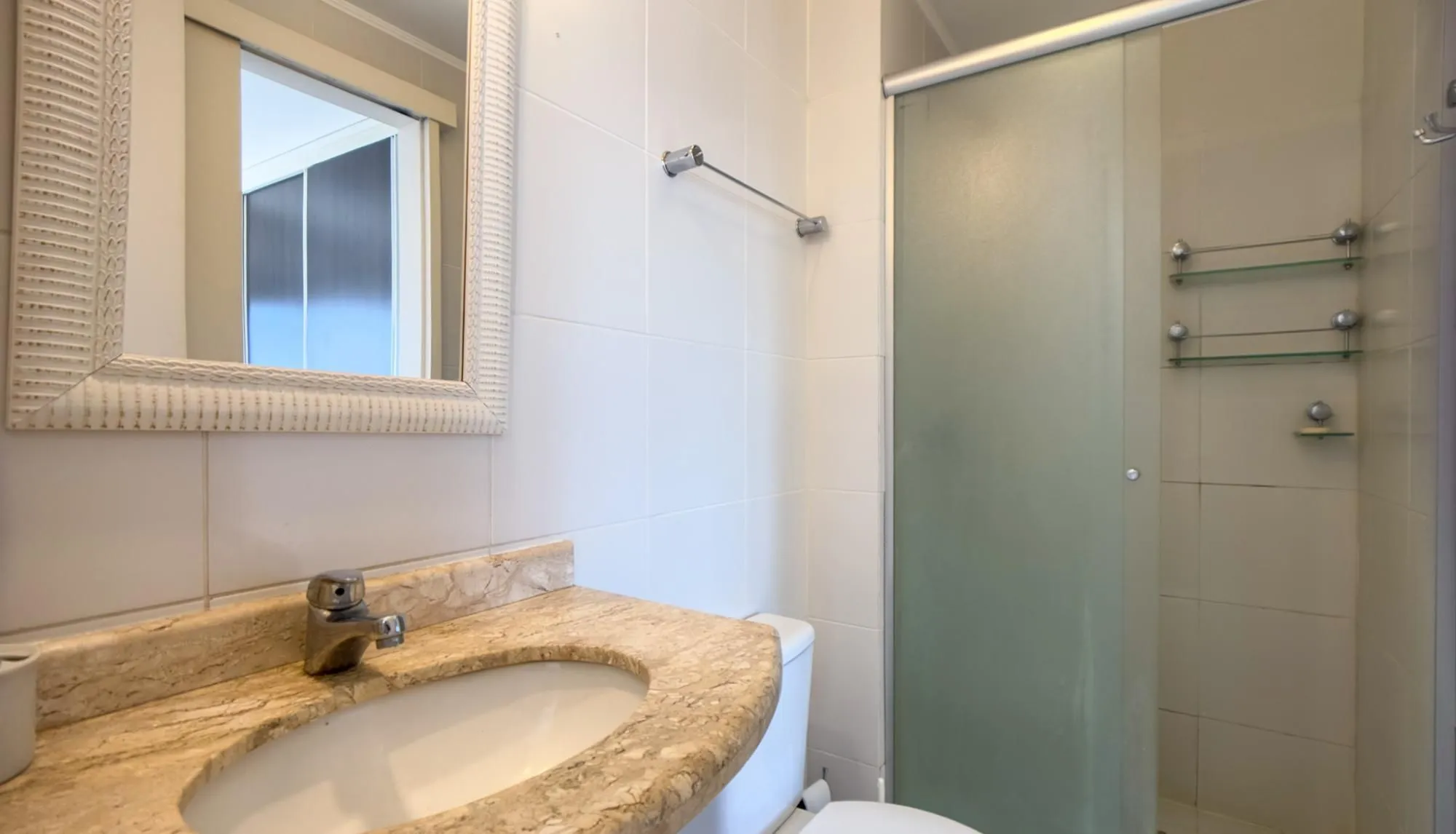 Imagem Apartamento 1 Dormitório com Vaga e Infraestrutura Completa no Rio Branco em Porto Alegre.