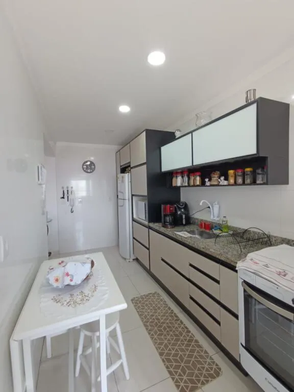 Imagem APARTAMENTO COM 55,00 m² - GUILHERMINA - PRAIA GRANDE SP
